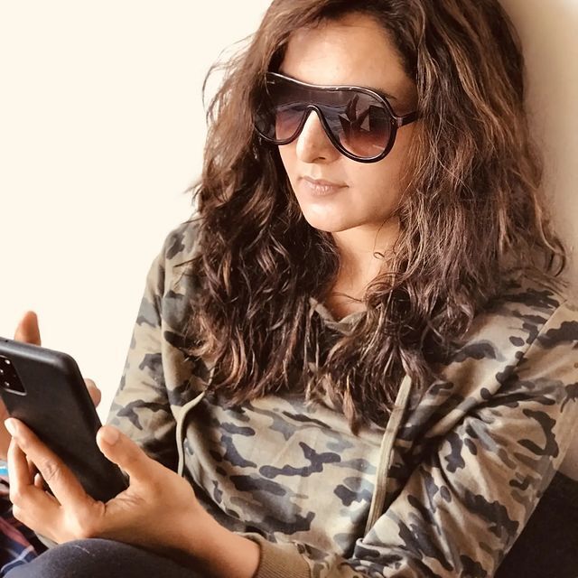 മഞ്ജുവാര്യരുടെ ക്യൂട്ട് ചിത്രങ്ങള്‍ കാണാം... പുതിയ ചിത്രത്തോടൊപ്പം നടിയുടെ കിടിലന്‍ ഉപദേശവും