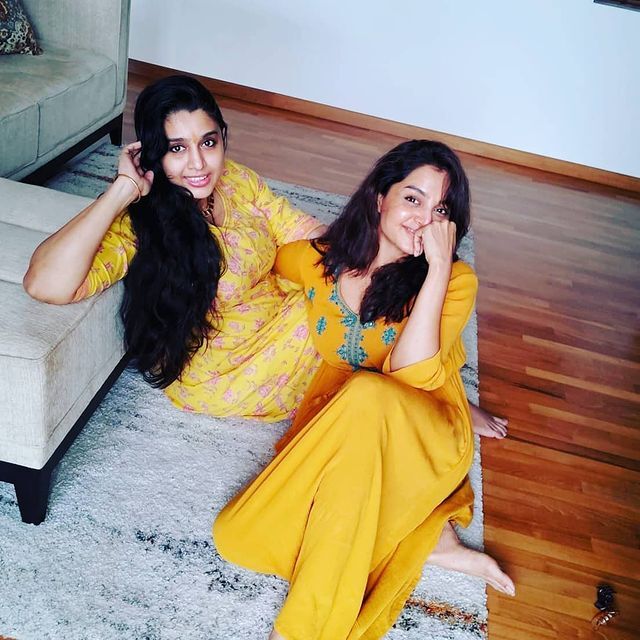 മഞ്ജുവാര്യരുടെ ക്യൂട്ട് ചിത്രങ്ങള്‍ കാണാം... പുതിയ ചിത്രത്തോടൊപ്പം നടിയുടെ കിടിലന്‍ ഉപദേശവും