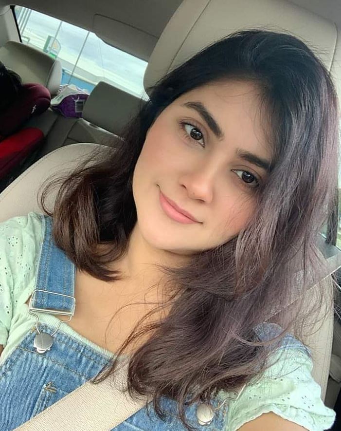 ওপার বাংলার জনপ্রিয় অভিনেত্রী শায়না আমিন বাস্তবেও কতটা সুন্দর দেখে নিন 