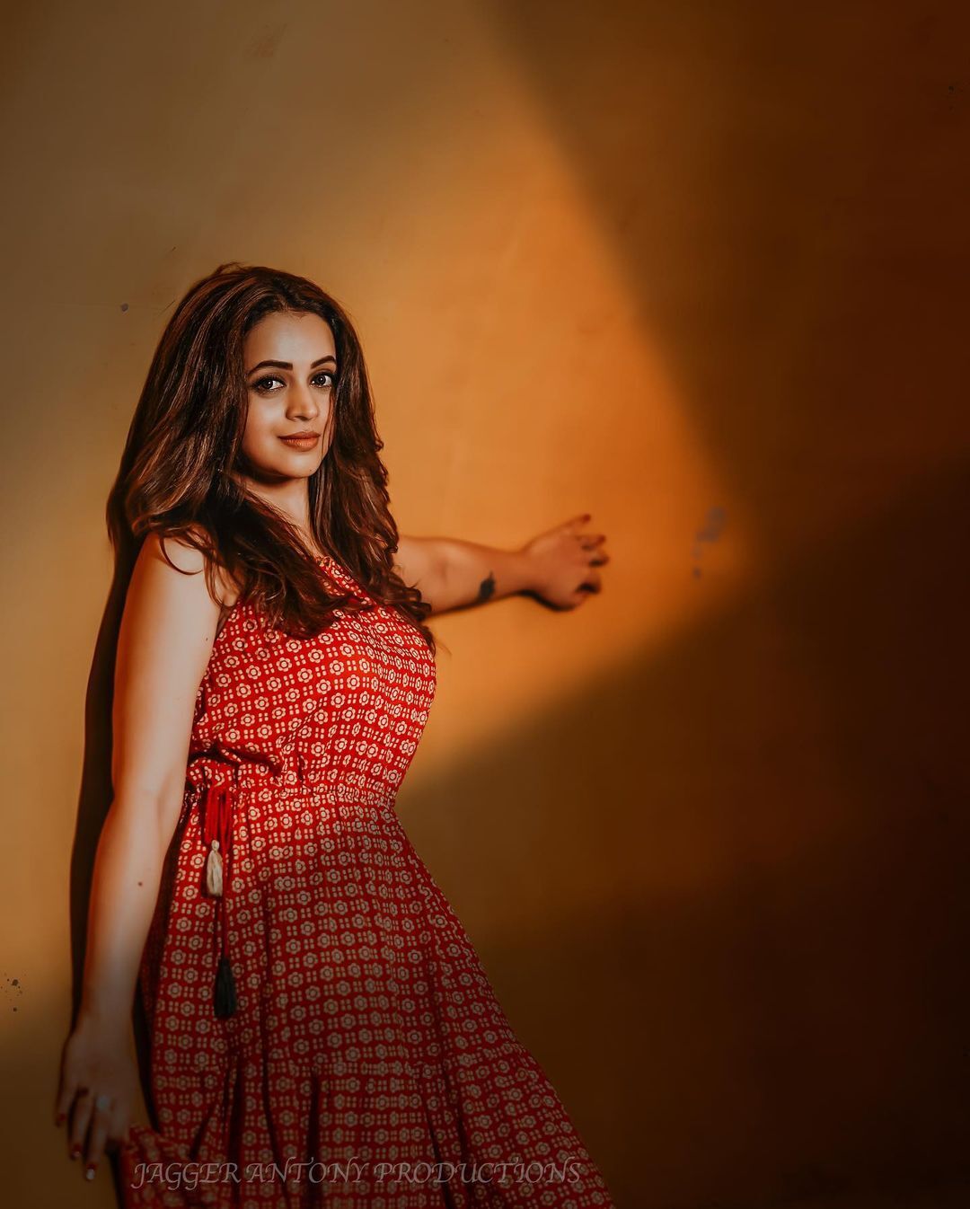 യെന്താ ചിരി.. യെന്താ ഭംഗി.. ഇത്ര സുന്ദരിയോ! ഭാവനയുടെ പുതിയ ചിത്രങ്ങൾ വൈറൽ