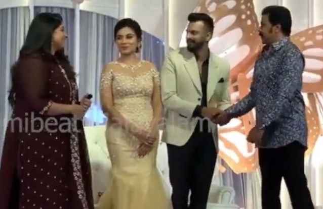 ദിലീപിന്റെ തോളിൽ കൈയ്യിട്ട് മമ്മൂട്ടി, അരികെ ചിരിയോടെ കാവ്യ, സിദ്ദിഖിന്റെ മകന്റെ വിവാഹചടങ്ങിലെ ചിത്രങ്ങൾ കാണാം