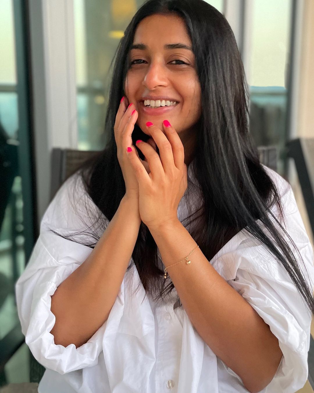  മീരാ ജാസ്മിൻ എവിടാണ് ഇത്? 'സ്മൈൽ റൊമ്പ ക്യൂട്ടായിറുക്ക്'...ക്യൂട്ട് ചിത്രങ്ങൾ വൈറൽ