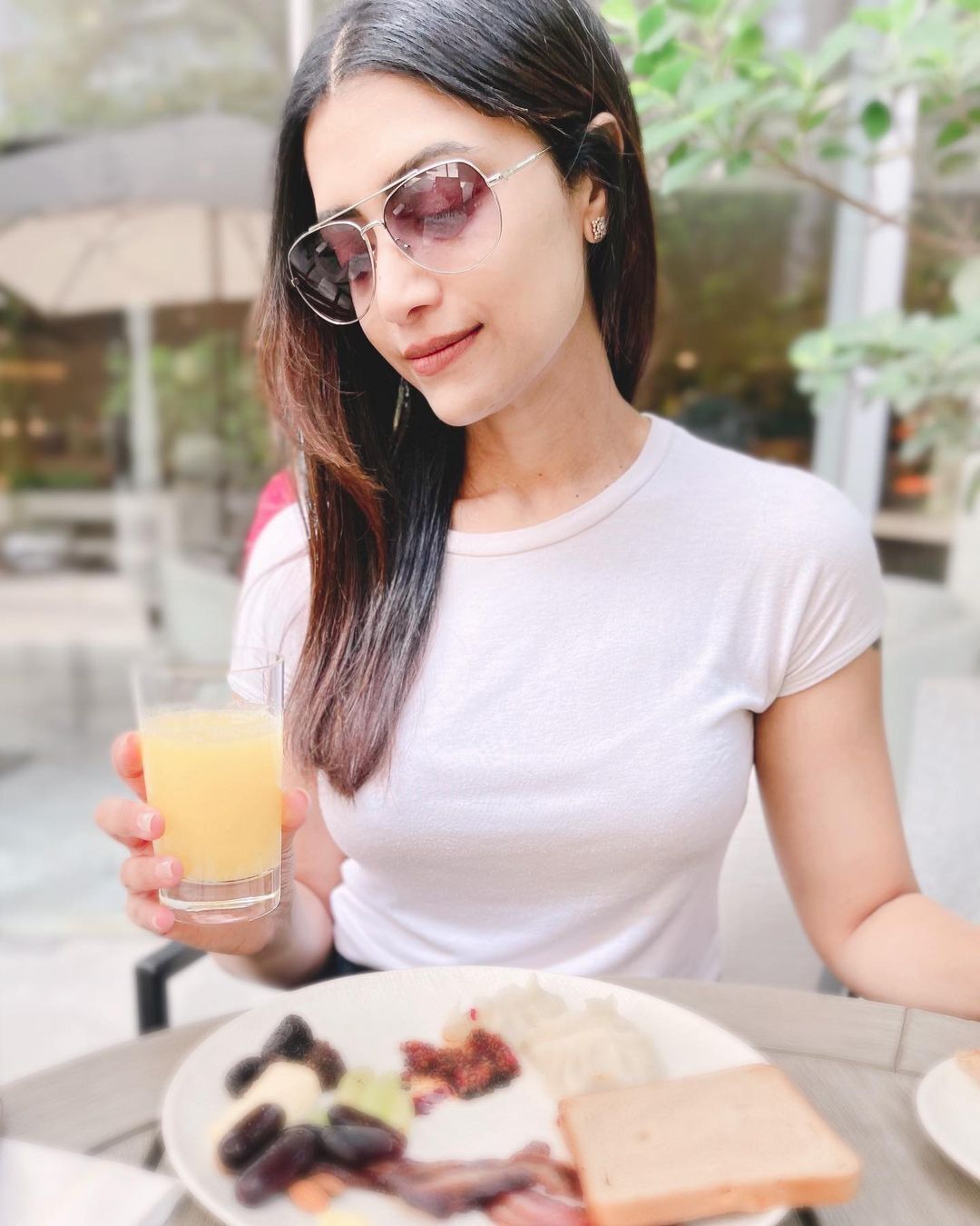 ഷോർട്സില്‍ തിളങ്ങി മംമ്തയും: പൊളിച്ചെന്ന് ആരാധകർ