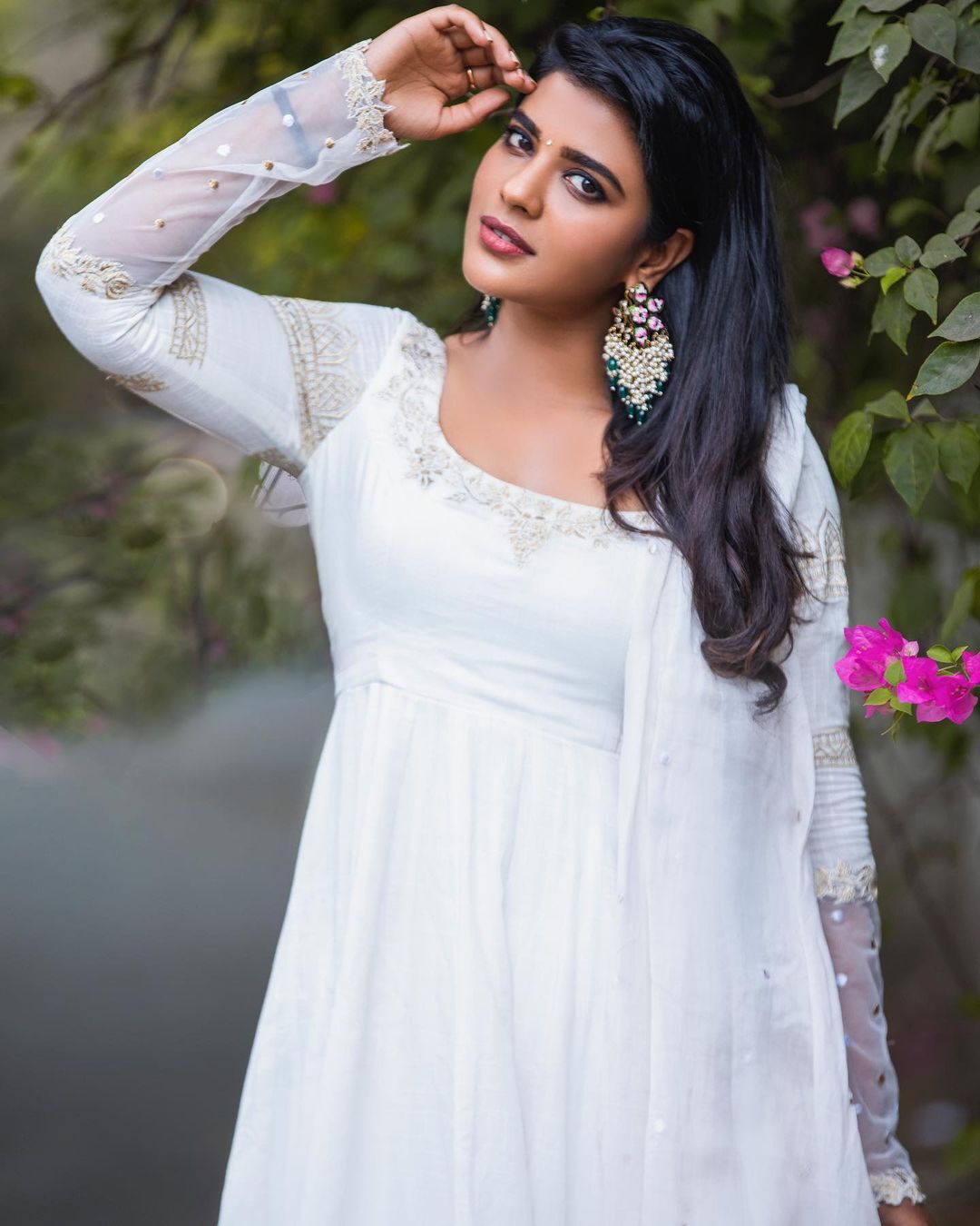 ക്യൂട്ട് ലുക്കില്‍ ഐശ്വര്യ രാജേഷ്; നടിയുടെ പുതിയ വൈറല്‍ ചിത്രങ്ങള്‍ കാണാം