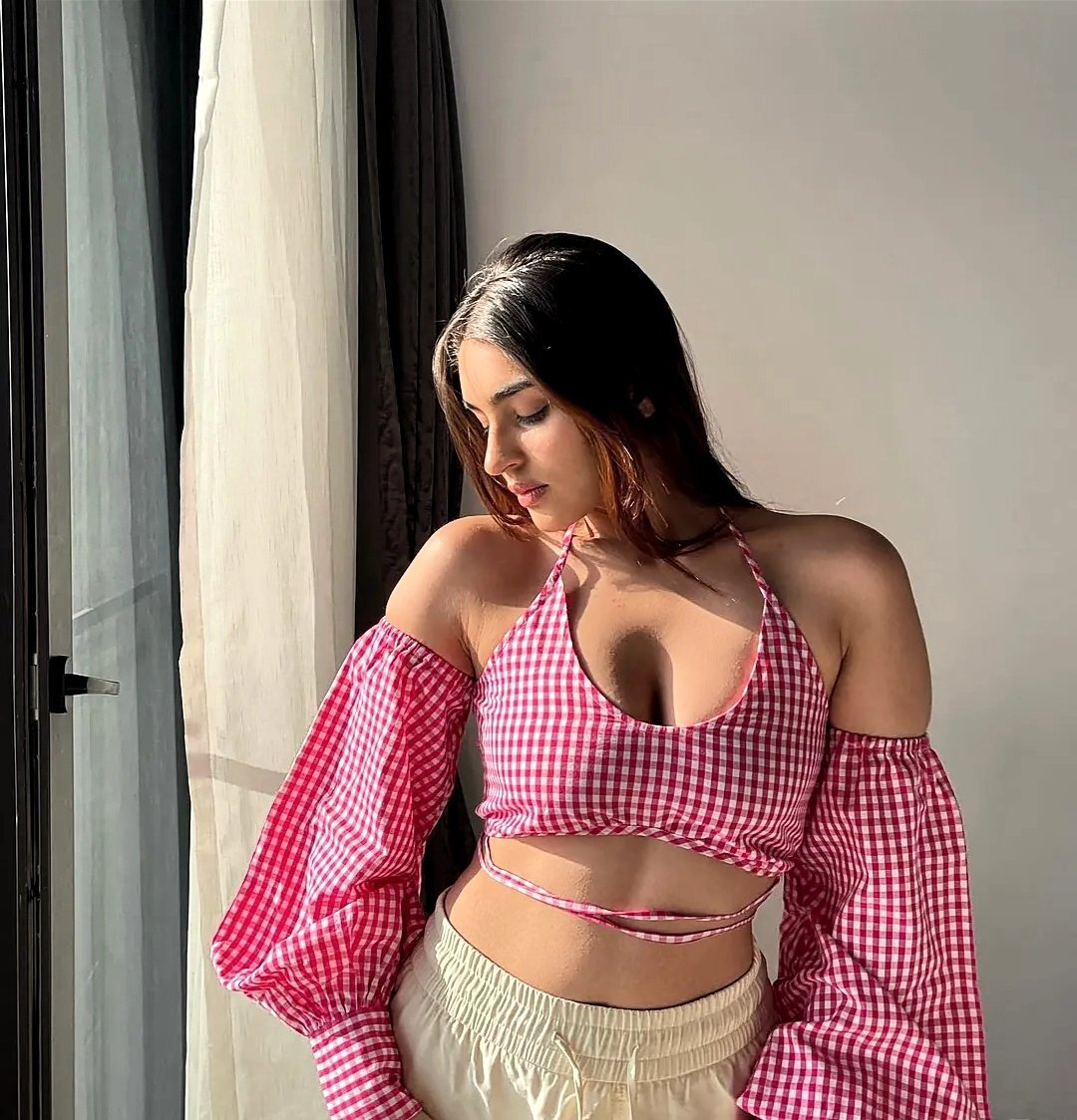 ఇంత బోల్డ్‌నెస్ ఎంట్రా బాబు (ఫొటోలు)