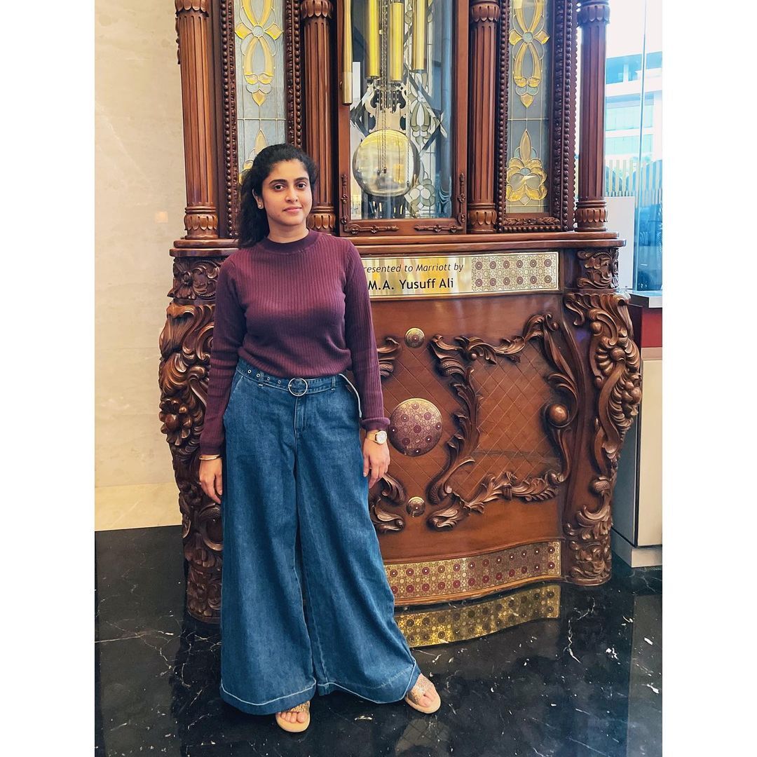 ചുവന്ന സാരിയില്‍ രസ്‌ന പവിത്രന്‍, മനം നിറയെ മധുര സ്മൃതി വിഷു ആശംസകളും, കാണാം ചിത്രങ്ങൾ 