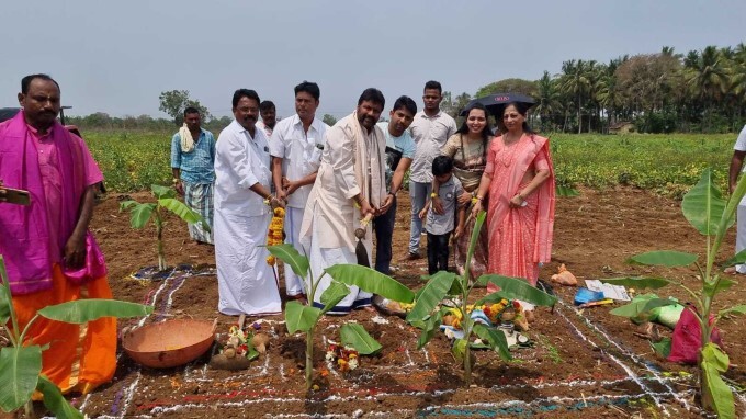 Agriculture Minister BC Patil celebrates Ugadi festival
