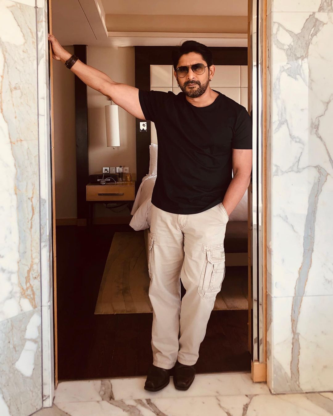 Arshad Warsi Birthday: जानिए कितनी प्रॉपर्टी के मालिक हैं 'सर्किट'