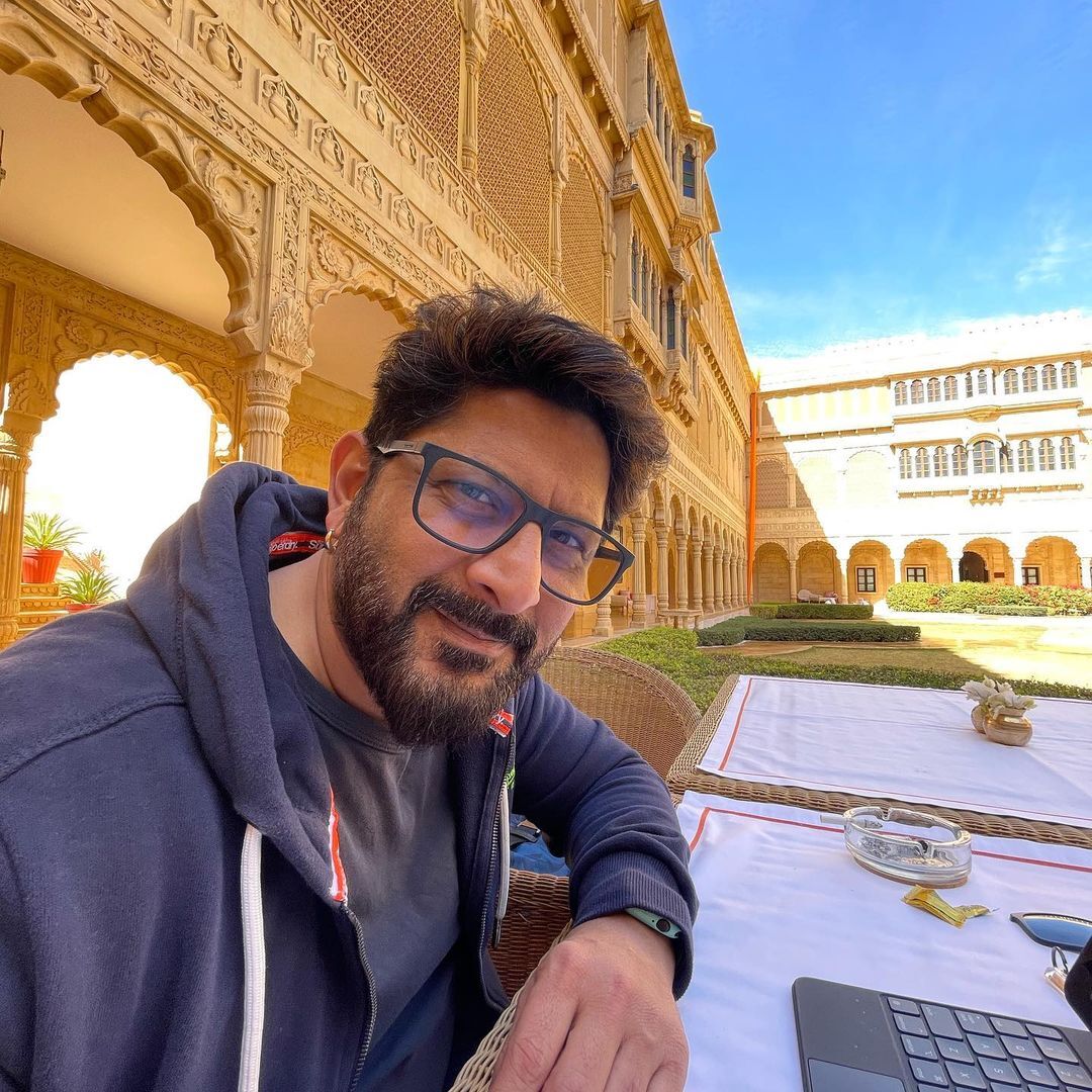 Arshad Warsi Birthday: जानिए कितनी प्रॉपर्टी के मालिक हैं 'सर्किट'