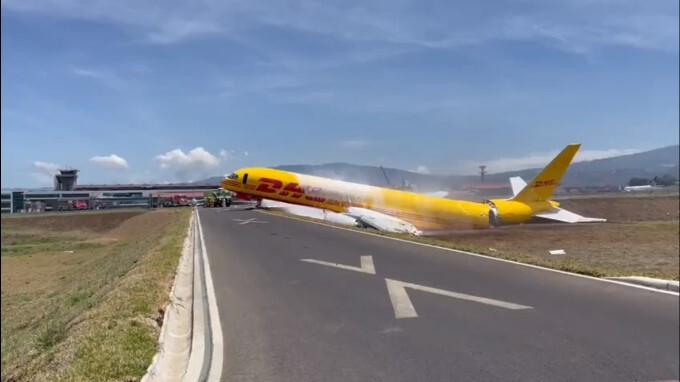 Cargo plane splits into two Part as it makes emergency landing