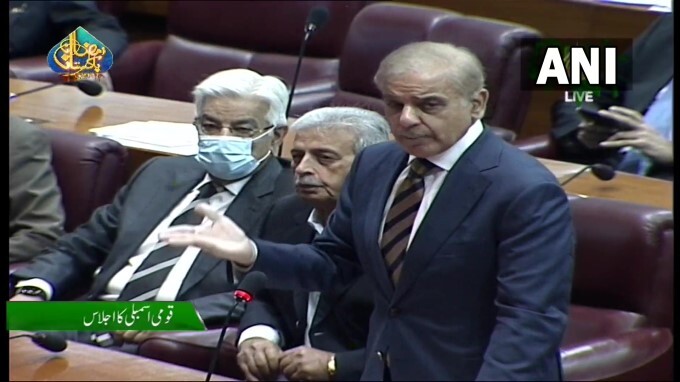 Pakistan National Assembly meets in Islamabad
