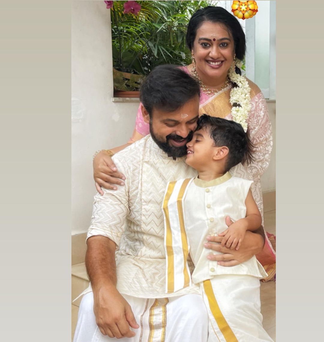 കുഞ്ഞു ഇസഹാക്കിന്റെ പിറന്നാള്‍ അടിച്ചുപൊളിച്ച് താരങ്ങള്‍; ആഘോഷ ചിത്രങ്ങള്‍ ഏറ്റെടുത്ത് സോഷ്യല്‍ മീഡിയ