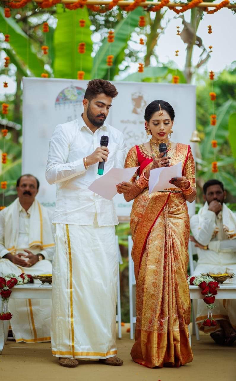 ಚಿತ್ರಗಳು; ಮಂಗಳೂರು ಜೋಡಿಯ ಮಂತ್ರ ಮಾಂಗಲ್ಯ ವಿವಾಹ 