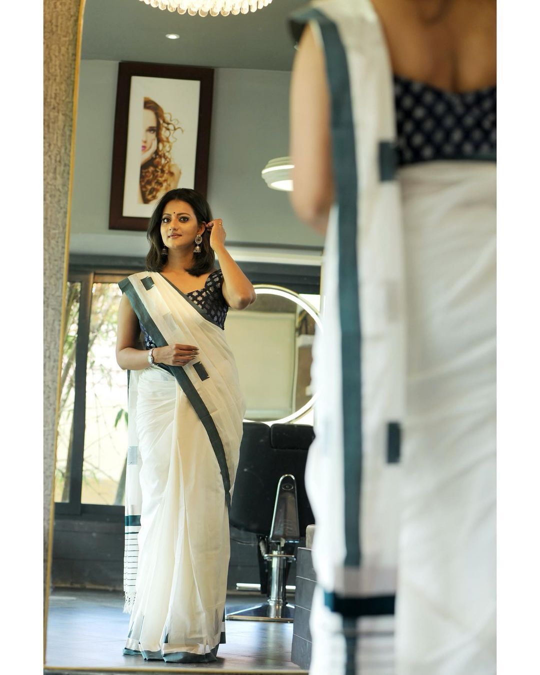 കസവുമുണ്ട്, നാടൻ ലുക്ക്. ആഹാ... പ്രിയങ്ക നായരുടെ പുതിയ ഫോട്ടോകൾ വൈറൽ