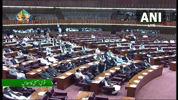 Pakistan National Assembly meets in Islamabad
