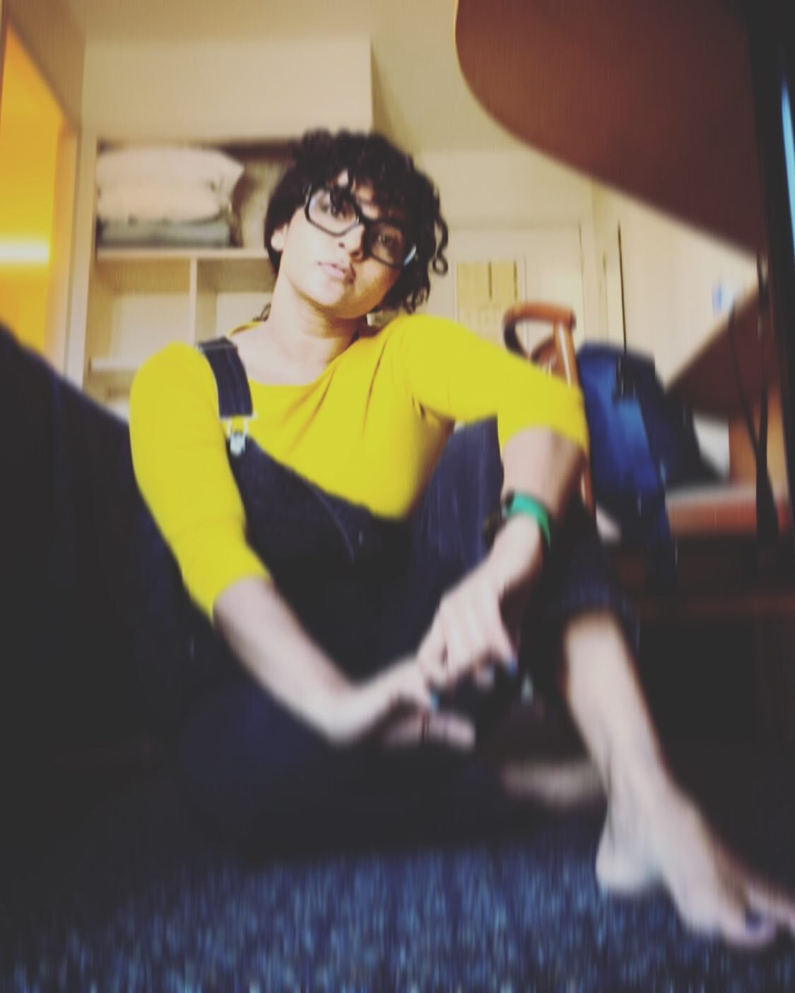 'ഇതേത് ആസനം'? ചിരിപ്പിച്ച് പാർവ്വതിയുടെ പുതിയ പോസ്, ചിത്രം വൈറൽ