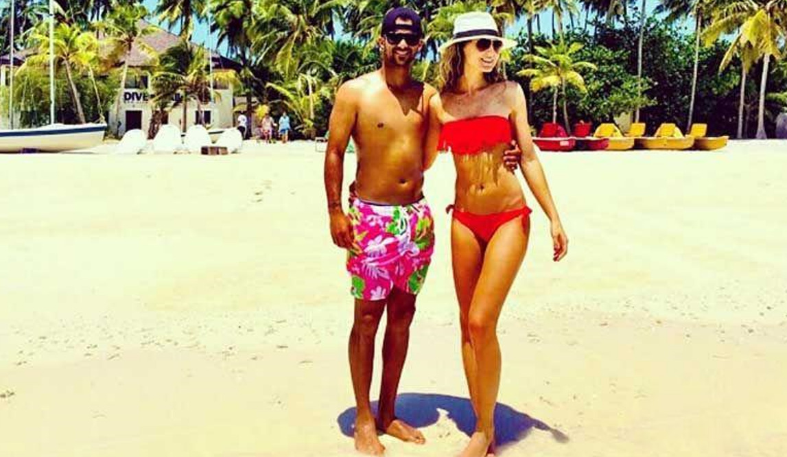 PHOTOS : டாப் 10 கிரிக்கெட் வீரர்களின் அழகிய மனைவிகள்... சுவாரசிய படங்கள்!