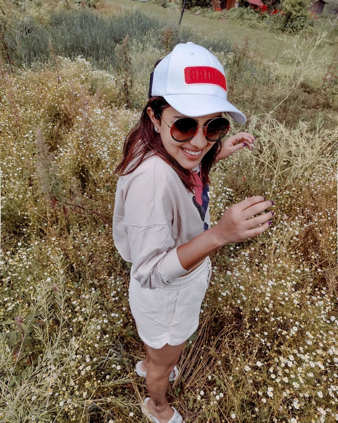 കാടും മലയും കയറി എങ്ങോട്ടാണ്; അമല പോളിന്റെ ഏറ്റവും പുതിയ ചിത്രങ്ങള്‍ വൈറല്‍