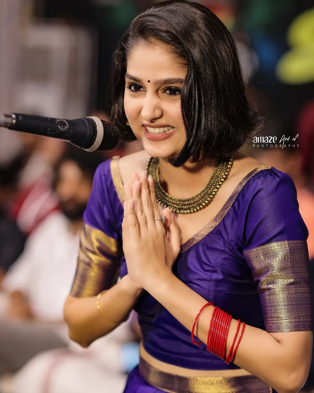 പട്ടുപാവാടയില്‍ അതിസുന്ദരിയായി അനശ്വര രാജന്‍; എന്തൊരു ഭംഗിയെന്ന് ആരാധകര്‍