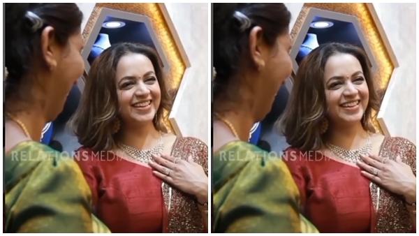  'ഭാവന ഇങ്ങനെ ചിരിക്കാതെ'; ചിരിച്ച് അതീവ സുന്ദരിയായി റെഡ് ഗൗണിൽ നടി..വൈറൽ ഫോട്ടോകൾ 