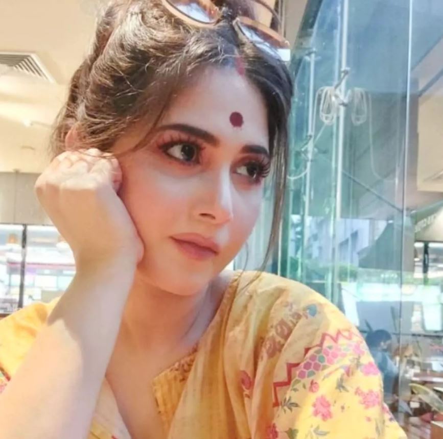 প্রায় পঁচিশ বছর পর আবারও বড় পর্দায় ফিরছেন অভিনেত্রী অদিতি চট্টোপাধ্যায়