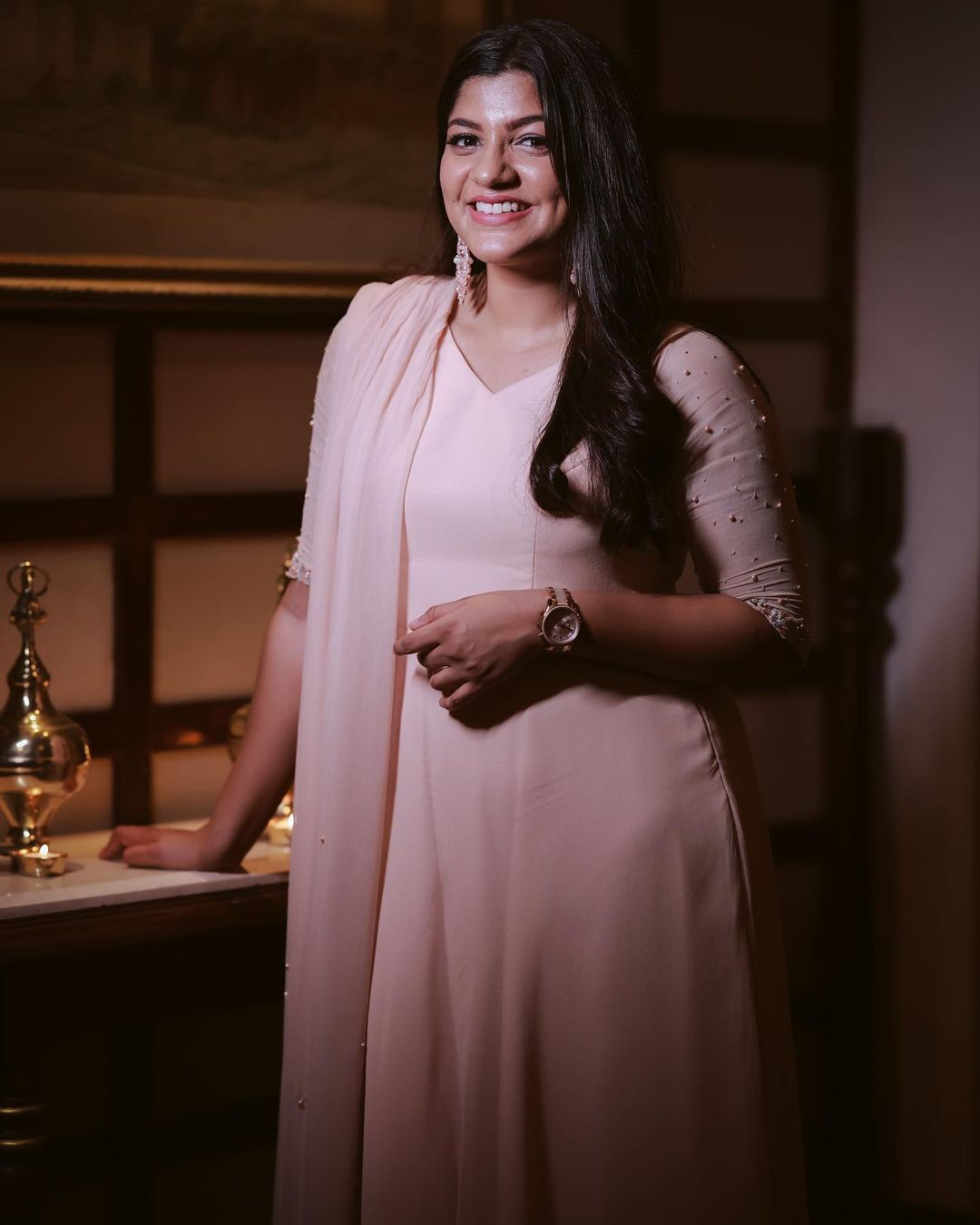 ഹായ് സുന്ദരി.... അപര്‍ണ ബാലമുരളിയുടെ ചിത്രങ്ങള്‍ ഏറ്റെടുത്ത് ആരാധകര്‍