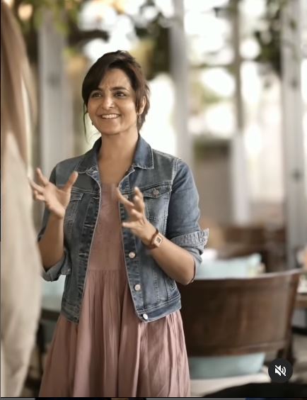 തള്ളിമറിക്കുവാണല്ലോ മഞ്ജു ചേച്ചീ; വൈറലായി മഞ്ജു വാര്യറുടെ പുതിയ ചിത്രങ്ങള്‍