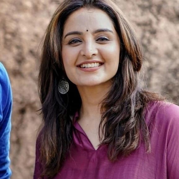 തള്ളിമറിക്കുവാണല്ലോ മഞ്ജു ചേച്ചീ; വൈറലായി മഞ്ജു വാര്യറുടെ പുതിയ ചിത്രങ്ങള്‍