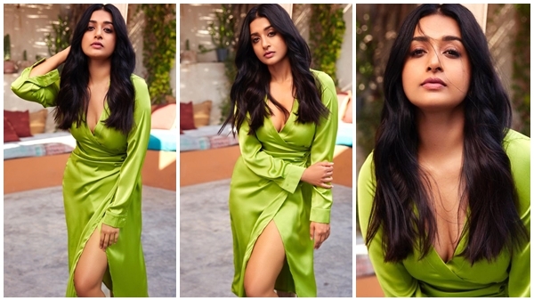  'മീരാ ജാസ്മിൻ..റിയലി ഹോട്ട്...അഴക് പിന്നെ പറയേണ്ടല്ലോ'.. പച്ച ഗൗണിൽ താരം..വൈറലായി  പുതിയ ഫോട്ടോകൾ