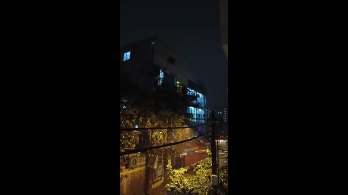   ബെംഗളൂരുവിൽ കനത്ത മഴ; വെള്ളത്തിൽ മുങ്ങി നഗരം..ചിത്രങ്ങൾ കാണാം