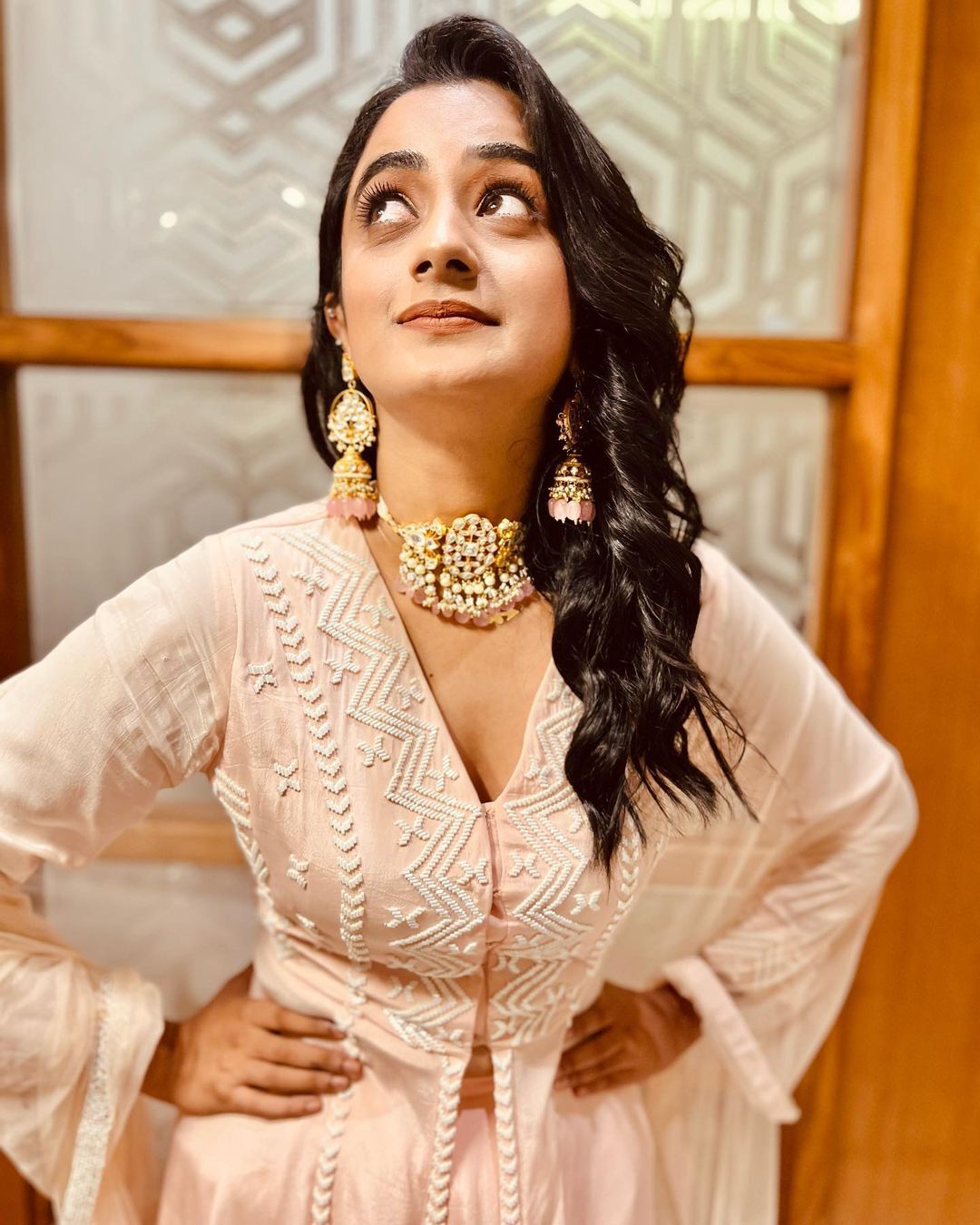 വന്‍ ലുക്കായല്ലോ.. പൊളി തന്നെ: വൈറലായി നമിത പ്രമോദിന്റെ പുതിയ ചിത്രങ്ങള്‍