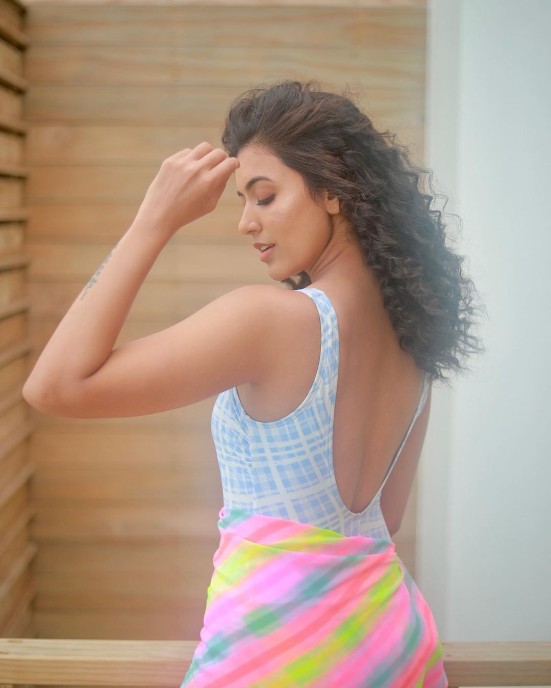 പുത്തന്‍ മേക്കോവറില്‍ അഞ്ജു; പുതിയ ചിത്രങ്ങള്‍ സോഷ്യല്‍ മീഡിയയില്‍ ട്രന്‍ഡിംഗ്