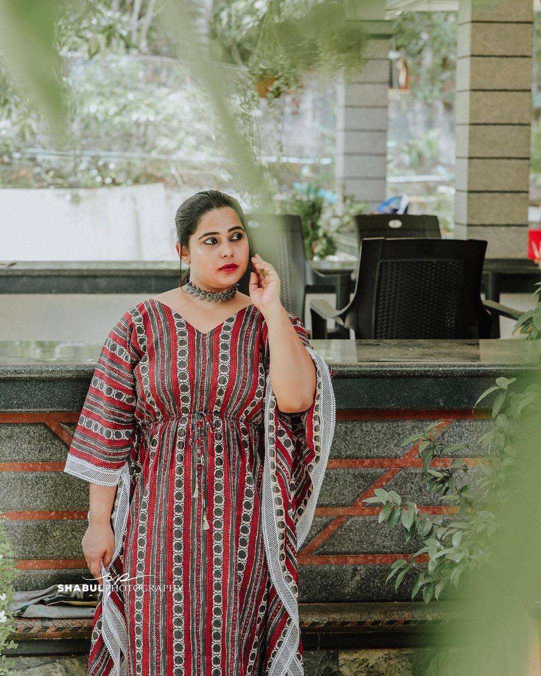 പുത്തന്‍ മേക്കോവറില്‍ ഫറ ഷിബ്ല; കഫ്ത്താനില്‍ സുന്ദരിയായി താരം 