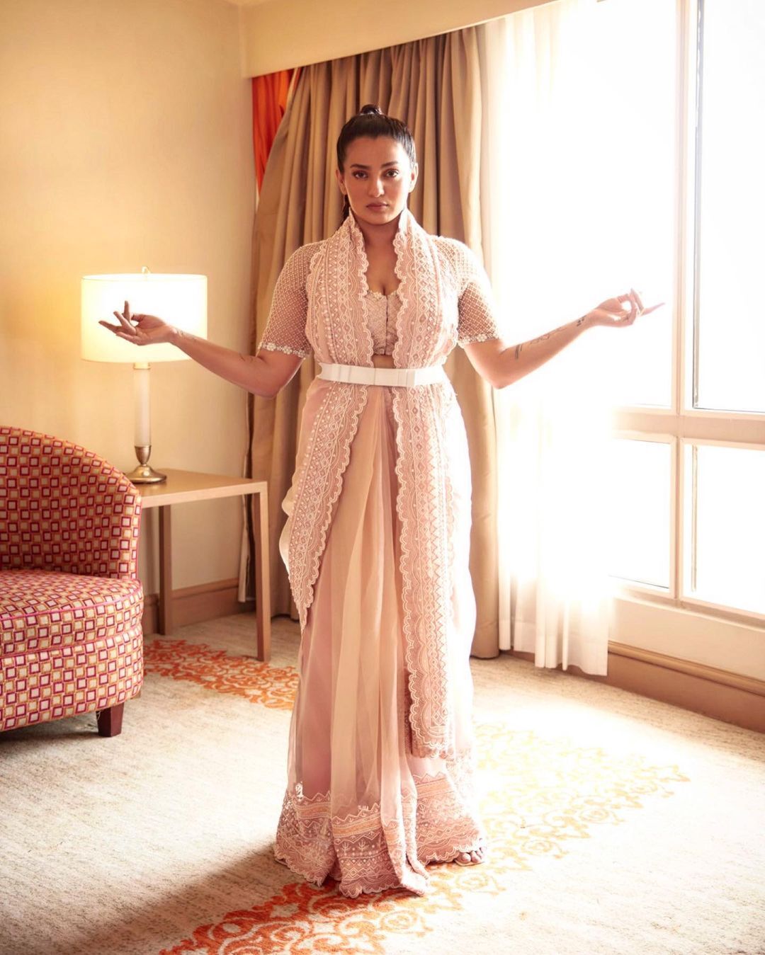 സൂപ്പര്‍ലുക്കില്‍ പാര്‍വതി; വൈറല്‍ ചിത്രങ്ങള്‍ കാണാം