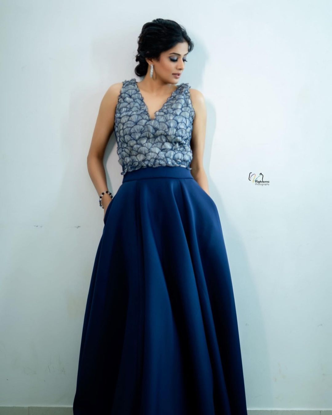 ഫോട്ടോഷൂട്ട്... അത് പ്രിയാമണി കഴിഞ്ഞേ ഉള്ളൂ... വൈറല്‍ ചിത്രങ്ങള്‍