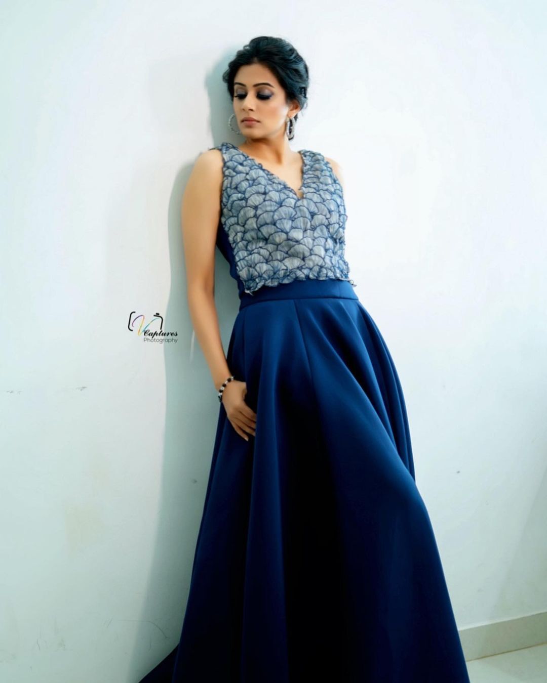 ഫോട്ടോഷൂട്ട്... അത് പ്രിയാമണി കഴിഞ്ഞേ ഉള്ളൂ... വൈറല്‍ ചിത്രങ്ങള്‍