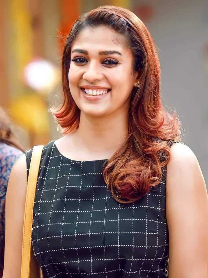 പ്ലാസ്റ്റിക് സർജറി ചെയ്ത് സൗന്ദര്യം കൂട്ടിയ നായികമാര്‍ ആരൊക്കെ? ചിത്രങ്ങള്‍ കാണാം