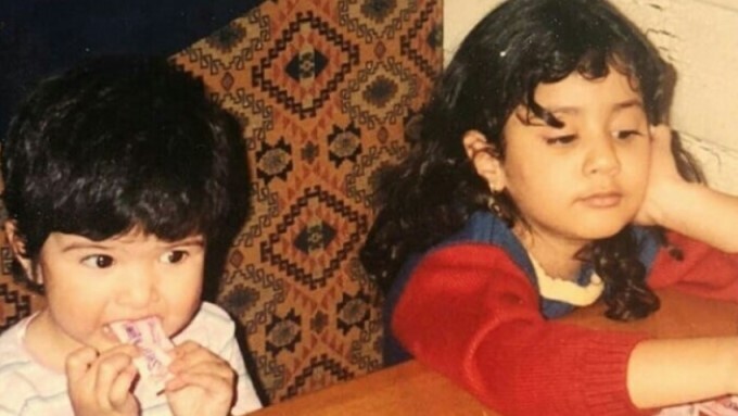 Unseen Pics Of Actress Jhanvi Kapoor In Her childhood