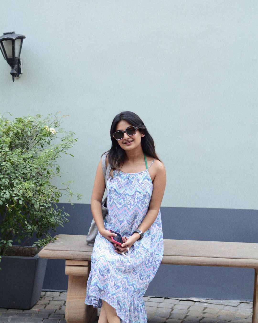 ഞാന്‍ ഏറ്റവും കൂടുതല്‍ മിസ്സ് ചെയ്യുന്ന സ്ഥലം ഇതാണ്; പുതിയ ചിത്രങ്ങളുമായി എസ്തർ