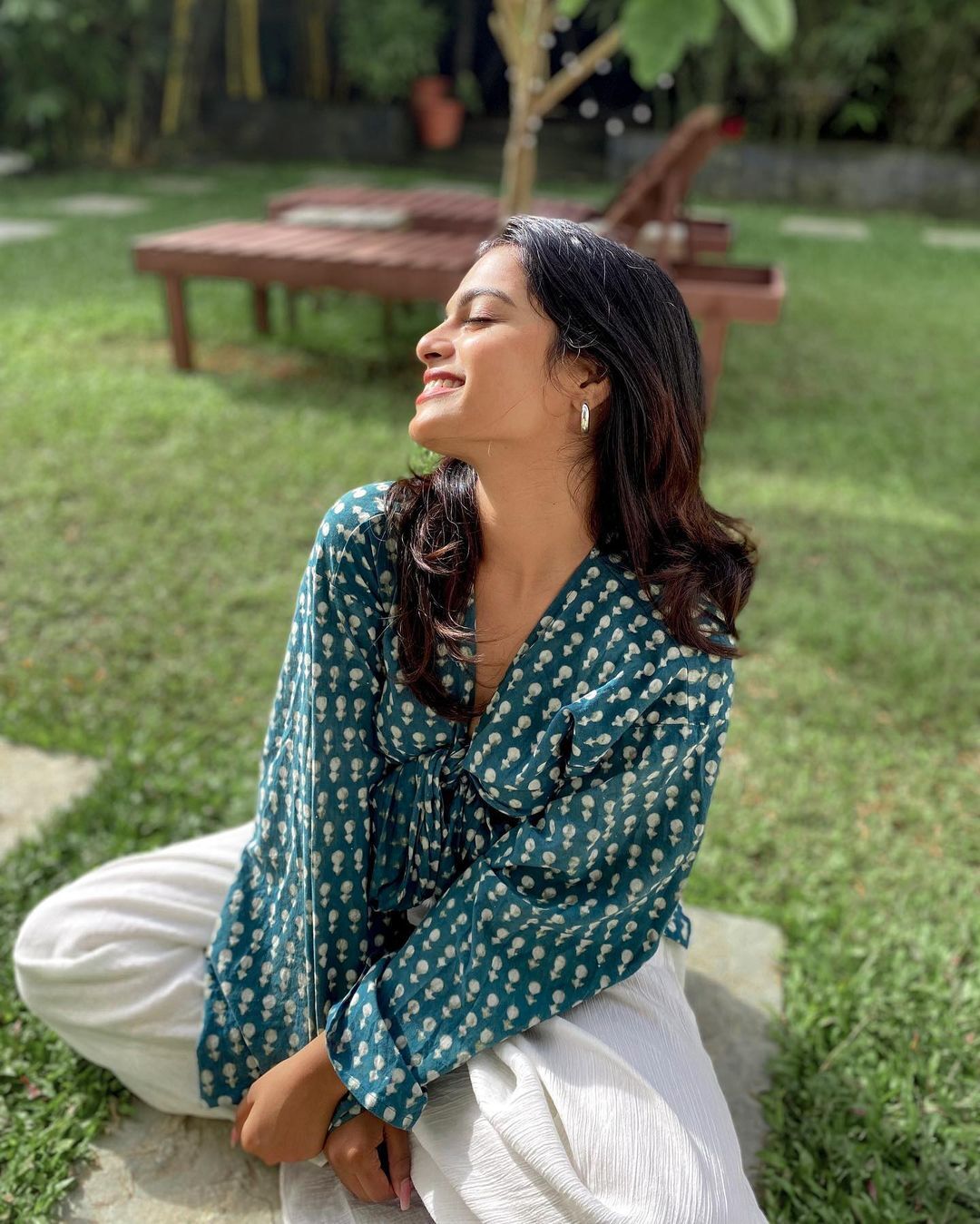 എങ്ങനെയുണ്ട് എന്റെ പുത്തന്‍ സ്റ്റൈല്‍: ചിത്രങ്ങളുമായി നടി ഗോപിക രമേശ്