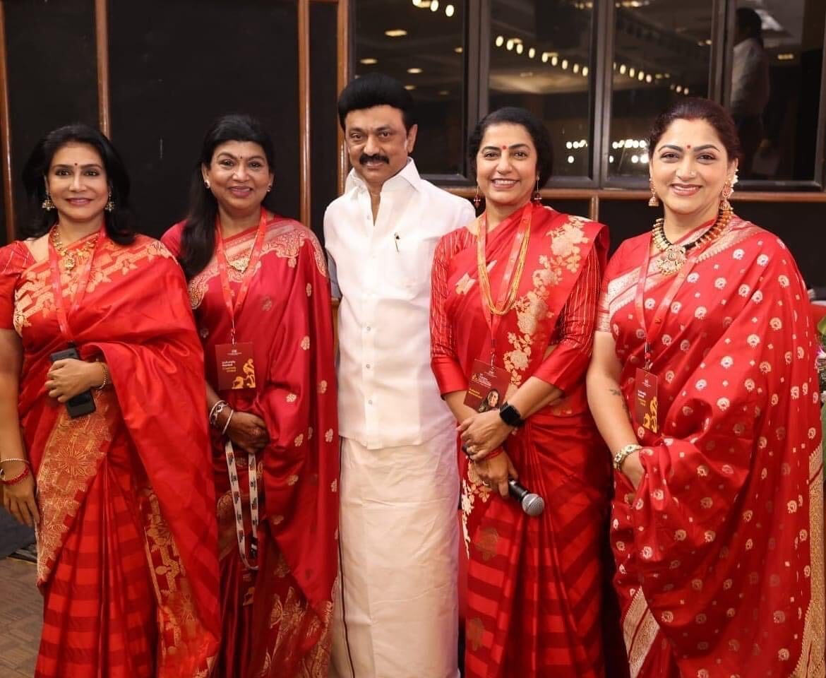 ലിസിയും കല്യാണി പ്രിയദര്‍ശനും ഒരുമിച്ച് ഉദ്ഘാടന വേദിയില്‍; ചിത്രങ്ങള്‍