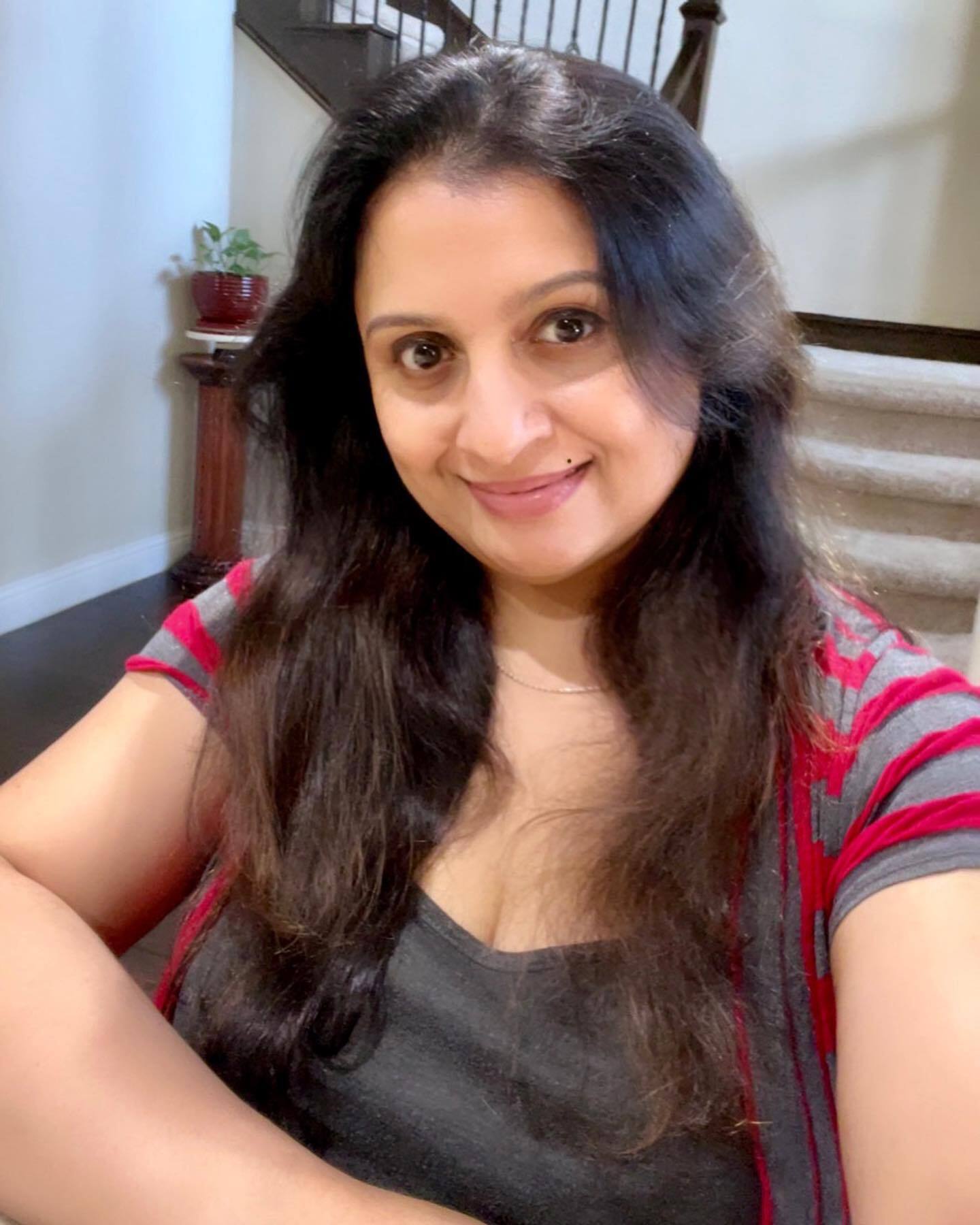 ചേച്ചി ഇപ്പോഴും പൊളിയാണ്; കൈയ്യടിച്ച് ആരാധകര്‍, 'ഉച്ചപ്രാന്ത്' ചിത്രങ്ങളുമായി സുചിത്ര