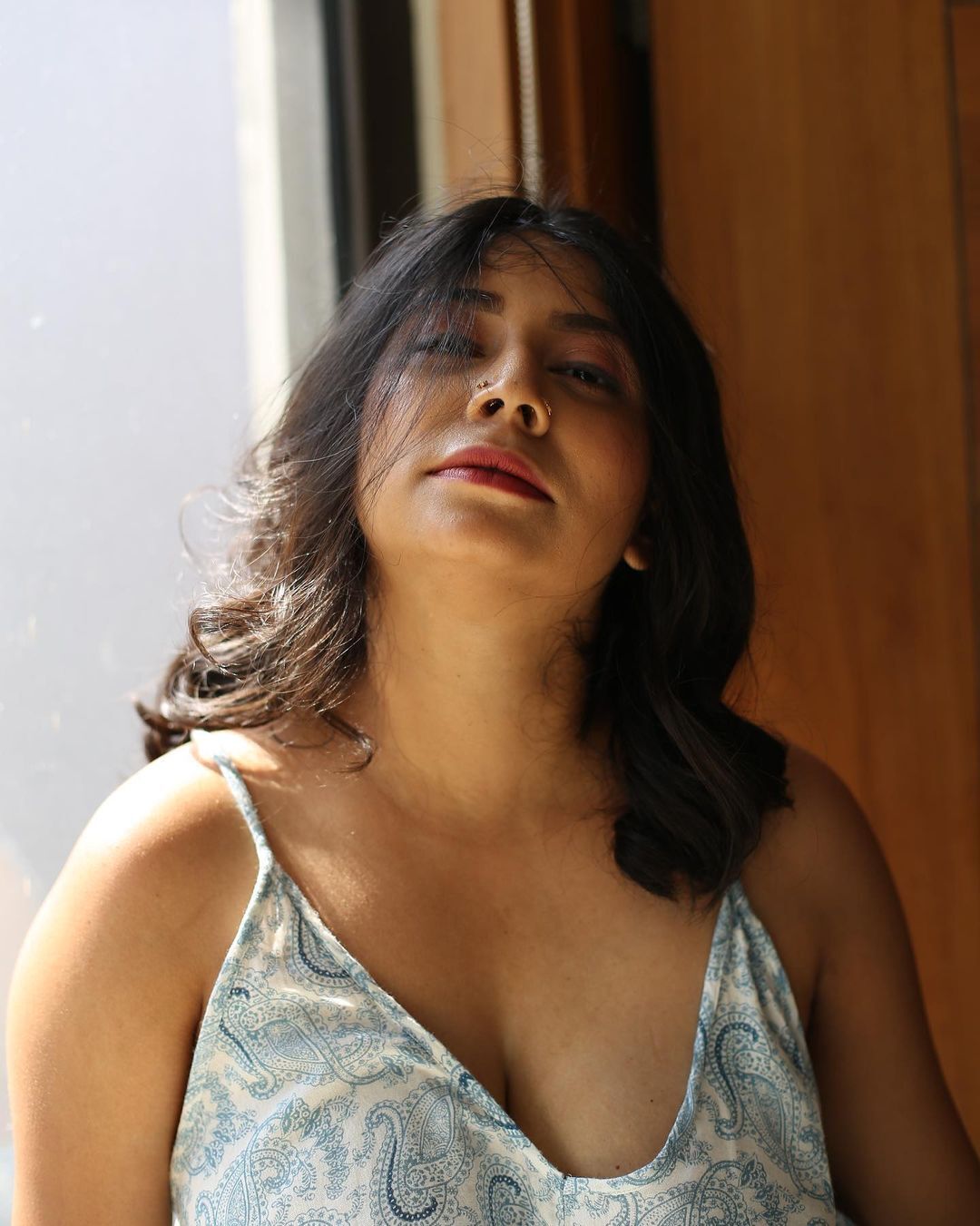 ഞാന്‍ ഇതുവരെ പരീക്ഷിക്കാത്ത ഒന്ന്... പുതിയ ലുക്കില്‍ ഖല്‍ബ് നിറച്ച് അഭയ ഹിരണ്‍മയി