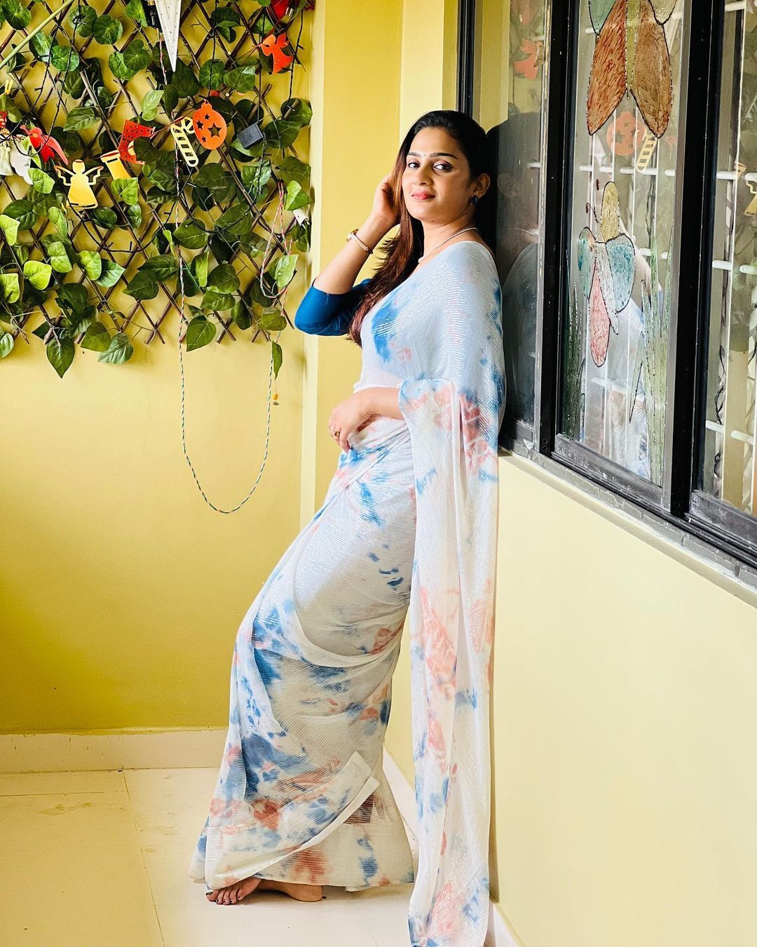 'ഞങ്ങളുടെ മെഗാസ്റ്റാറിനെ ഫോട്ടോഗ്രാഫറാക്കി അല്ലേ', അതിഥി രവിയുടെ ചിത്രങ്ങള്‍ വൈറല്‍