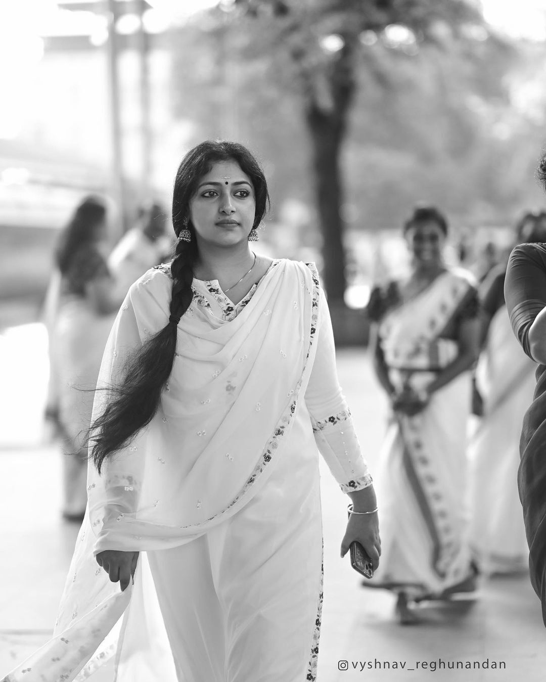 കണ്ണനെ കാണാന്‍ ഗുരുവായൂരില്‍ എത്തി അനു സിത്താര; പുതിയ ചിത്രങ്ങള്‍ വൈറല്‍