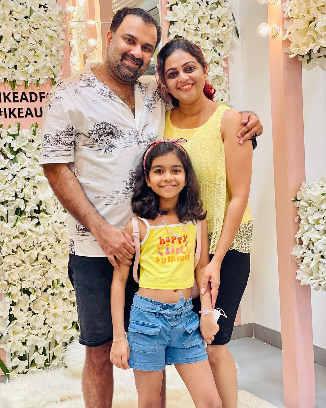 ''ഇത് ആരാണ് വ്യായാമം ചെയ്യാൻ എത്തിയിരിക്കുന്നത്''; അശ്വതിയും കമലയും, വൈറൽ ചിത്രങ്ങൾ 