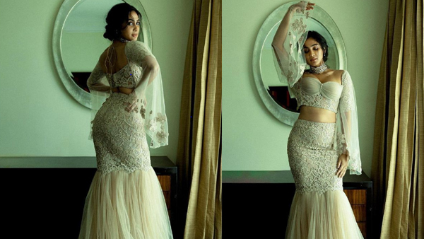 ഇതെന്താ മത്സ്യകന്യകയോ..? എന്തായാലും പൊളിച്ചു ദീപ്തി... വൈറല്‍ ചിത്രങ്ങള്‍