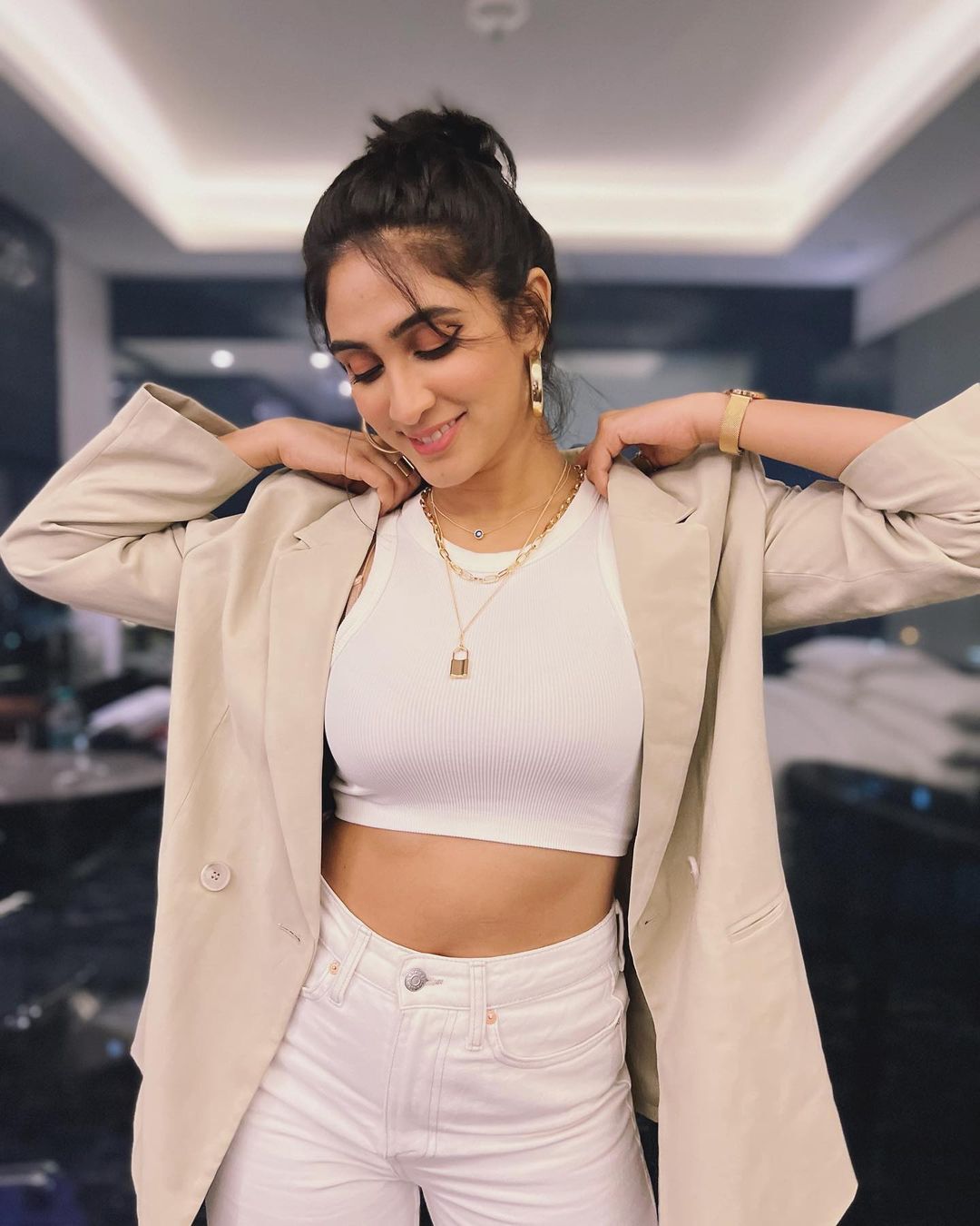 നല്ല നാടൻ ലുക്കിൽ നടി ദീപ്തി സതി; പുത്തൻ ചിത്രങ്ങൾ സമൂഹമാധ്യമത്തെ ഇളക്കി മറിക്കുന്നു? കാണാം 