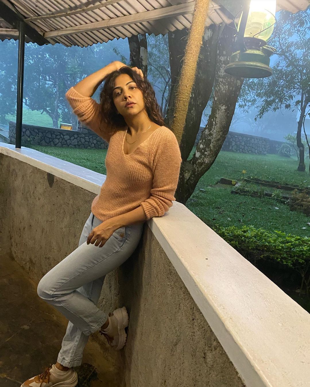 ഇൻസ്റ്റഗ്രാമിൽ ആരാധകരുടെ കണ്ണു തളളി ! മാസ് ആണേ... മഡോണ സെബാസ്റ്റ്യൻ ചിത്രങ്ങൾ; എല്ലാം വൈറൽ