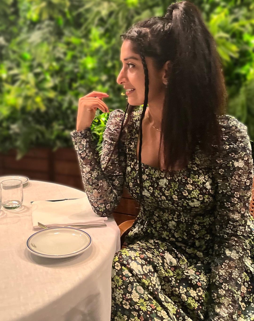 നമ്മുടെ നായിക മീര ജാസ്മിൻ; ഇതാ പുത്തൻ ലുക്കിൽ, ചിത്രങ്ങൾ ഏറ്റെടുത്ത് പ്രിയപ്പെട്ട ആരാധകർ